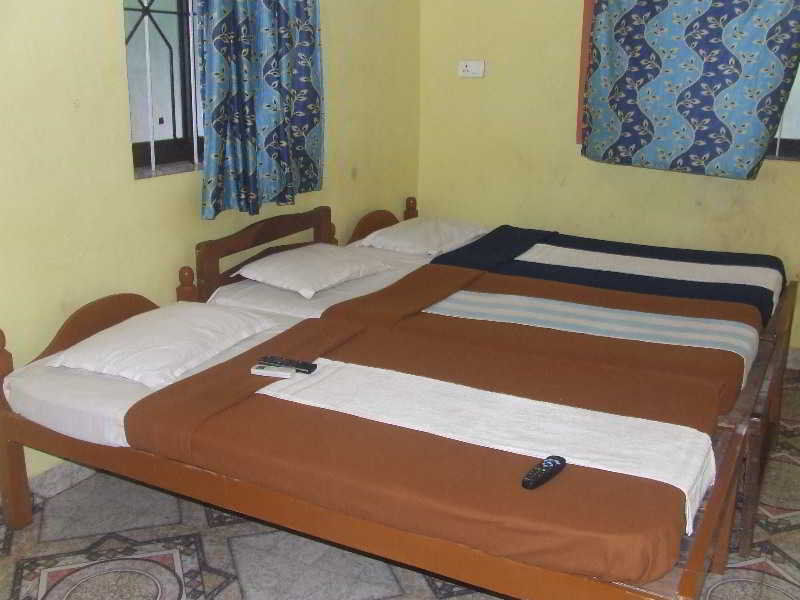 Hotel Sai Бага Екстериор снимка