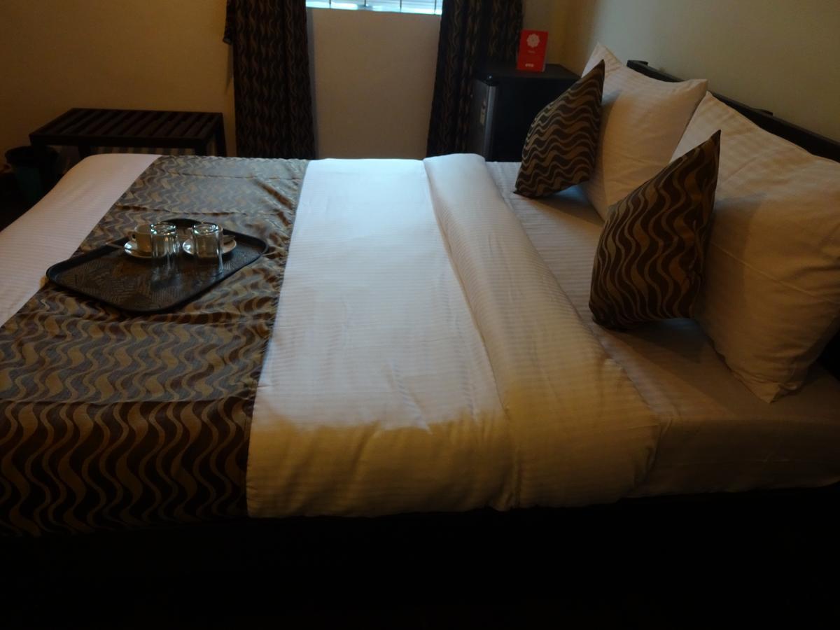 Hotel Sai Бага Екстериор снимка
