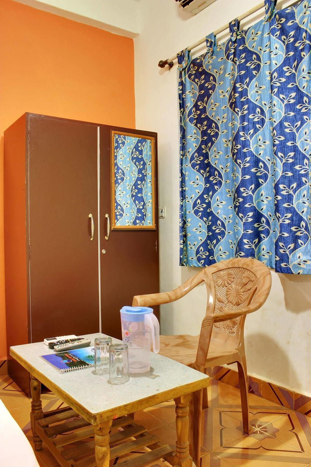Hotel Sai Бага Екстериор снимка